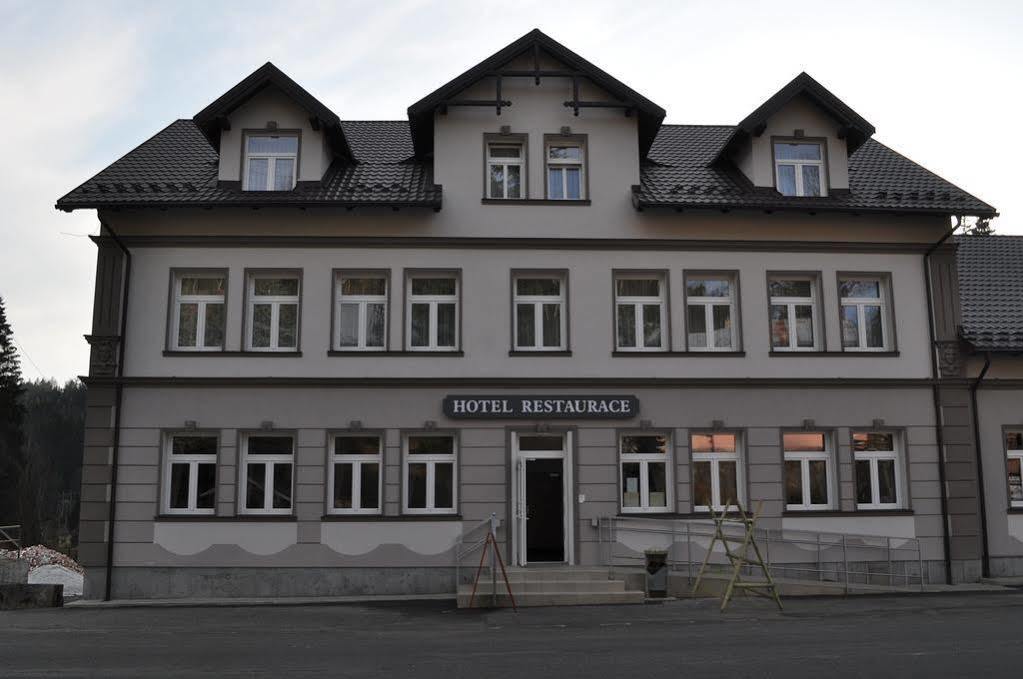 Hotel Seifert Nové Hamry Buitenkant foto